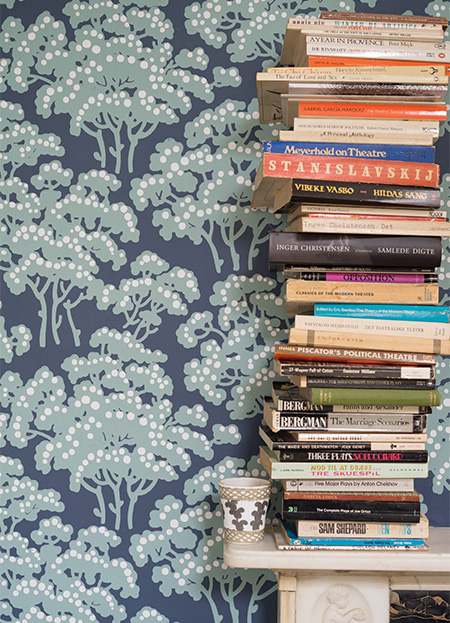Enter to WIN fabric, paint and wallpaper! Contest prizes provided by Kravet Canada and Farrow & Ball. | Contest open to residents of Canada only, excluding Quebec. Contest closes October 31, 2015.