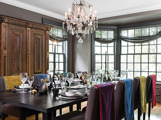 Hang My Dining Room Light Fixture, How Far Should A Chandelier Be Above Table Top