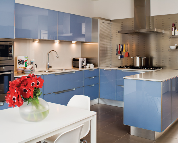 Modern Contemporary Blue White Kitchen