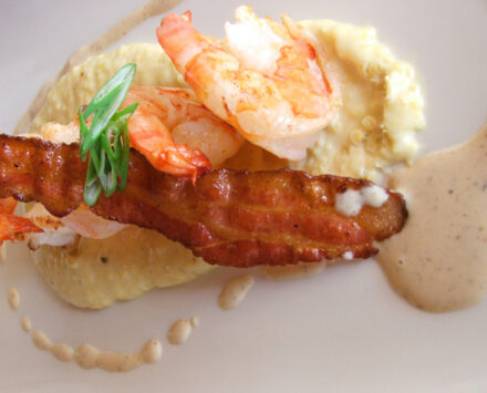 Shrimp and Grits With Bacon