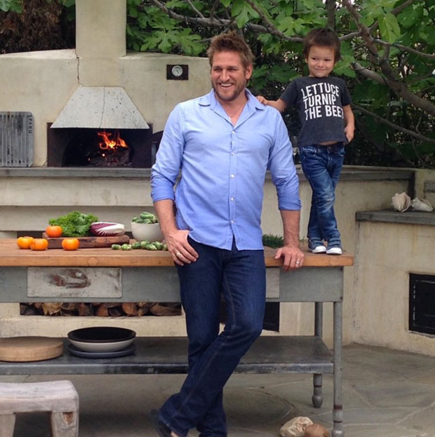 Curtis-Stone-Pizza-Oven
