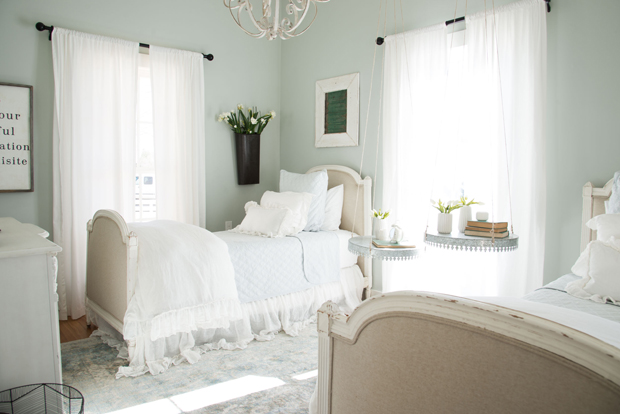 small bedroom decorating twin bed
