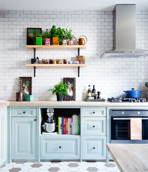 https://houseandhome.com/wp-content/uploads/2016/04/Decorating-Kitchen-Influencers-Kai-KitchenOverall.jpg