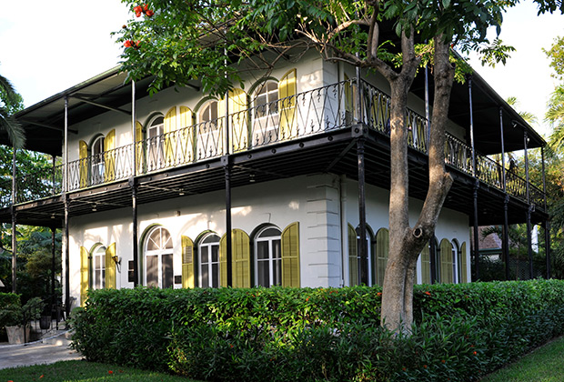 Ernest Hemingway Key West Home Exterior Garden