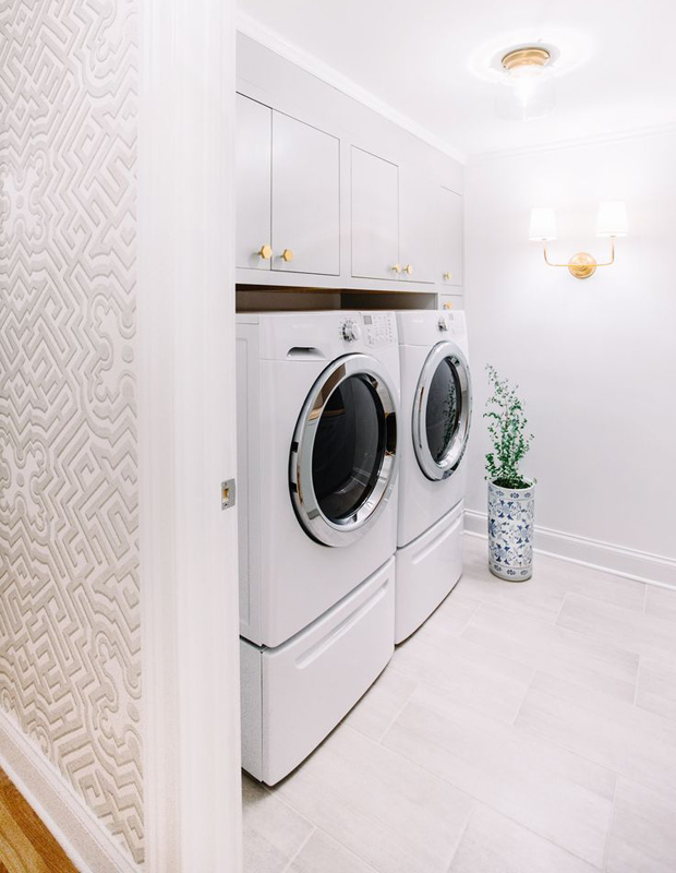 House & Home - 9 Dreamy Laundry Rooms From Around The World