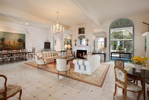 Gwyneth Paltrow House living room