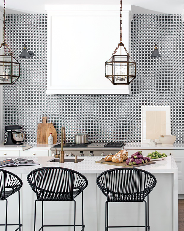 Full-Tile-Wall-Kitchen-Fresh-Spin--AndreaArmstrong-HH_JA16