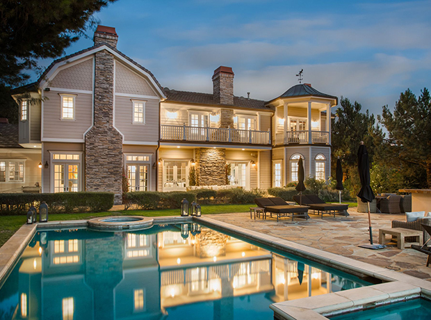 Jessica Alba's Beverly Hills Home