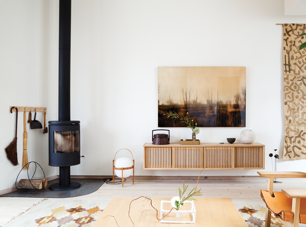 Here's How to Design a Serene & Warm Minimalist Home