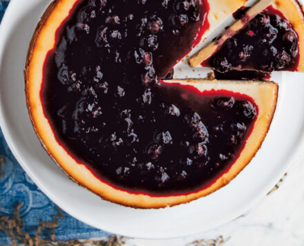 vegan blueberry cheesecake