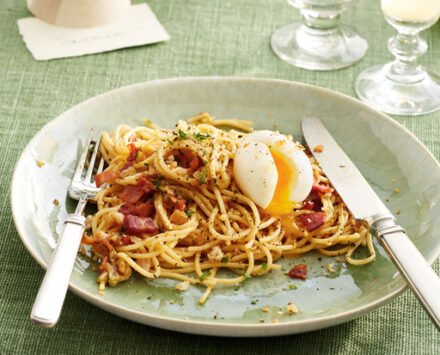 Bacon, Eggs and Toast Spaghetti