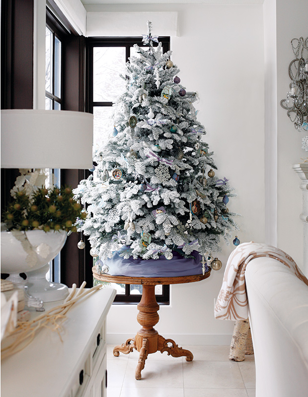 Small white-brush Christmas tree.