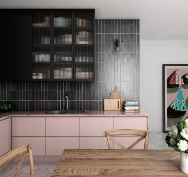 House & Home blackverticaltile