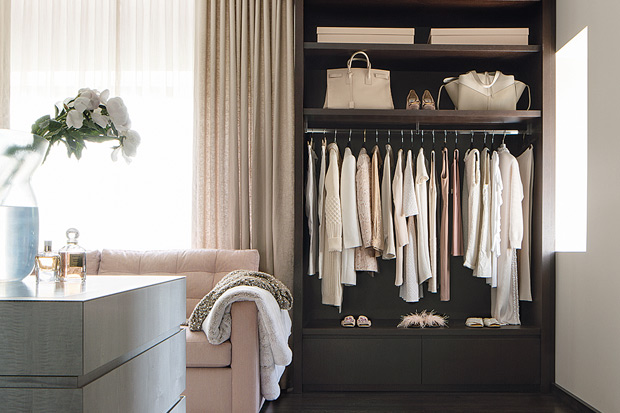 25 Walk In Closets That Will Make You Want To Declutter Immediately House Home