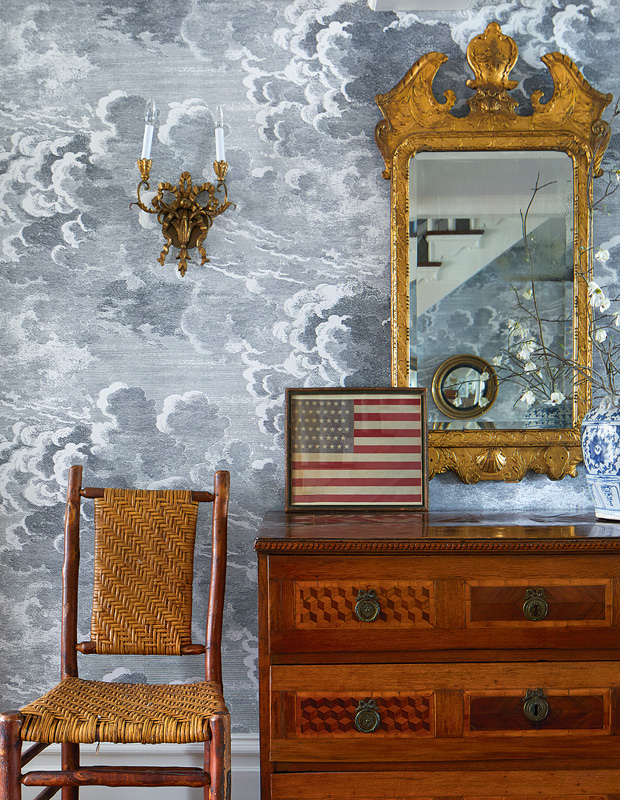 Tommy Smythe colonial revival cloud wallpaper with brass mirror