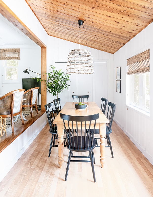 Lakeside cottage makeover dining room with breezy oversized pendant