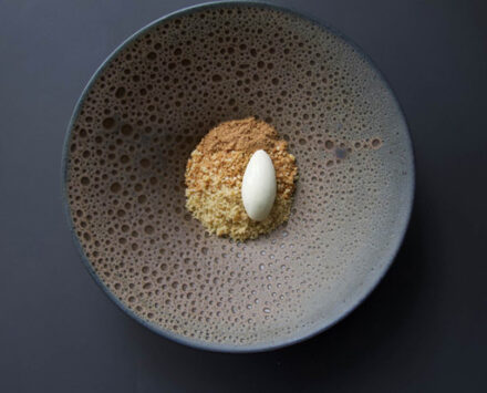 ēst restaurant's caramelized banana custard