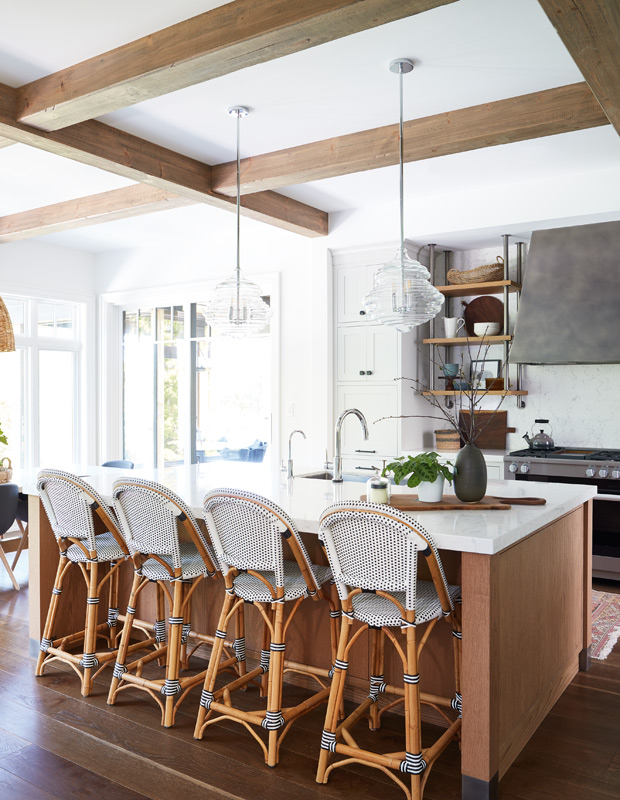 tailored farmhouse kitchen