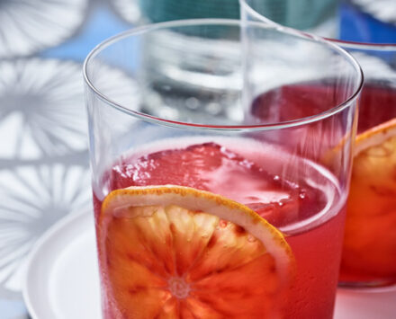 Pomegroni cocktail