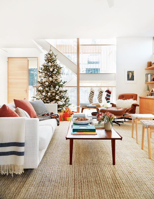 Beige URBNLIVING Christmas Velvet Tree Skirt Floor Base Cover Decor Mat Home Ornament 
