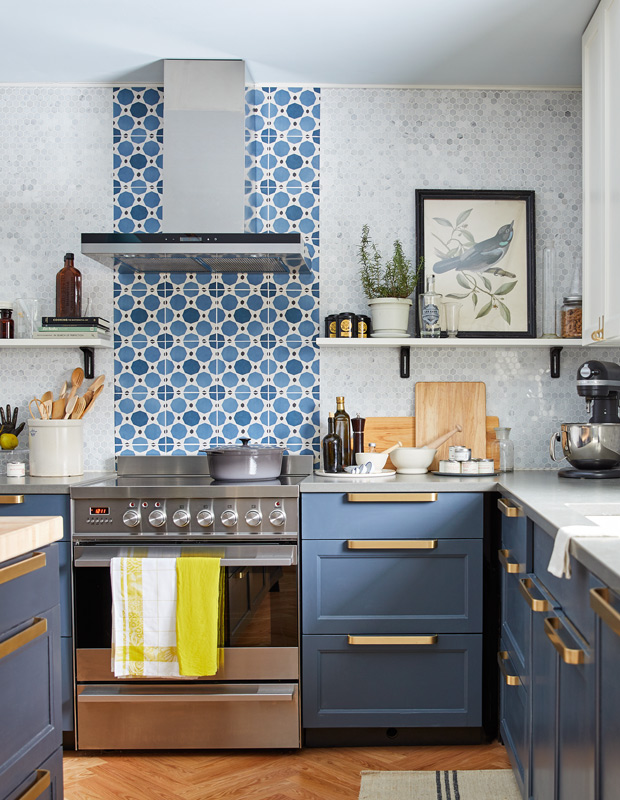 House & Home - Hot Look: 15 Ways To Brighten Up Rooms With Bold Tile