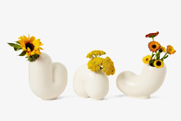 20+ Sculptural Spring Vases To Display Your Blooms In Style 