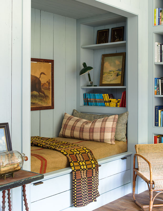 44 Cozy Reading Nook Ideas You'll Want to Curl Up in With a Good Book