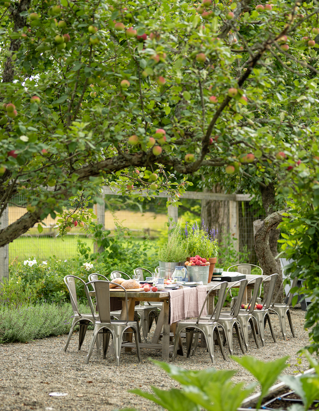 charming quebec farmhouses