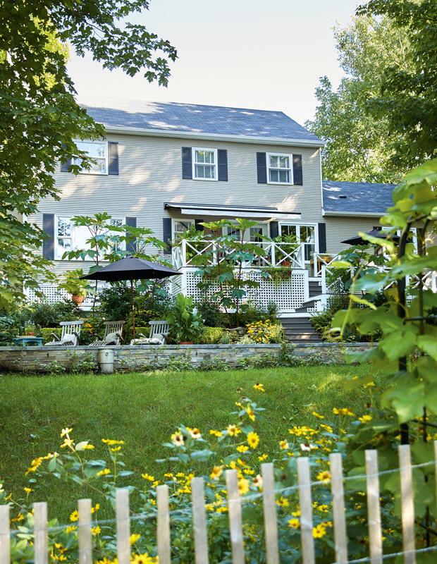 charming quebec farmhouses