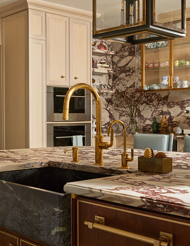 brasserie-inspired kitchen