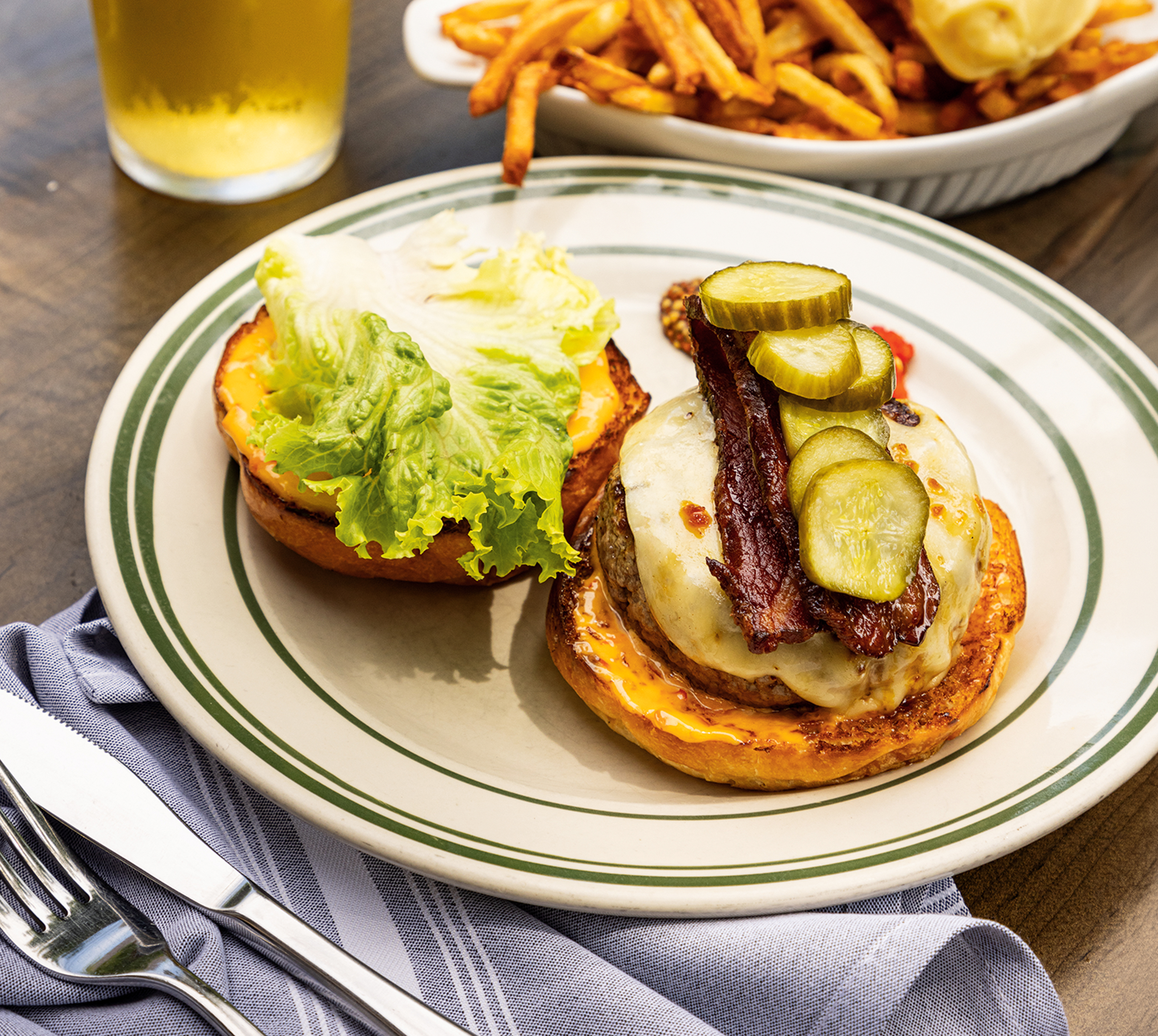 Ask A Chef: Teo Paul’s Union Burger